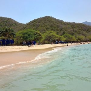 Playa cristal parque tayrona